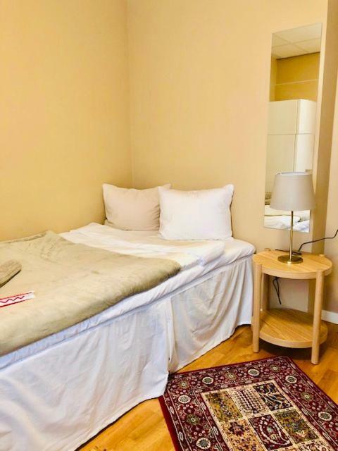 Golden Hostel イェルフェッラ エクステリア 写真